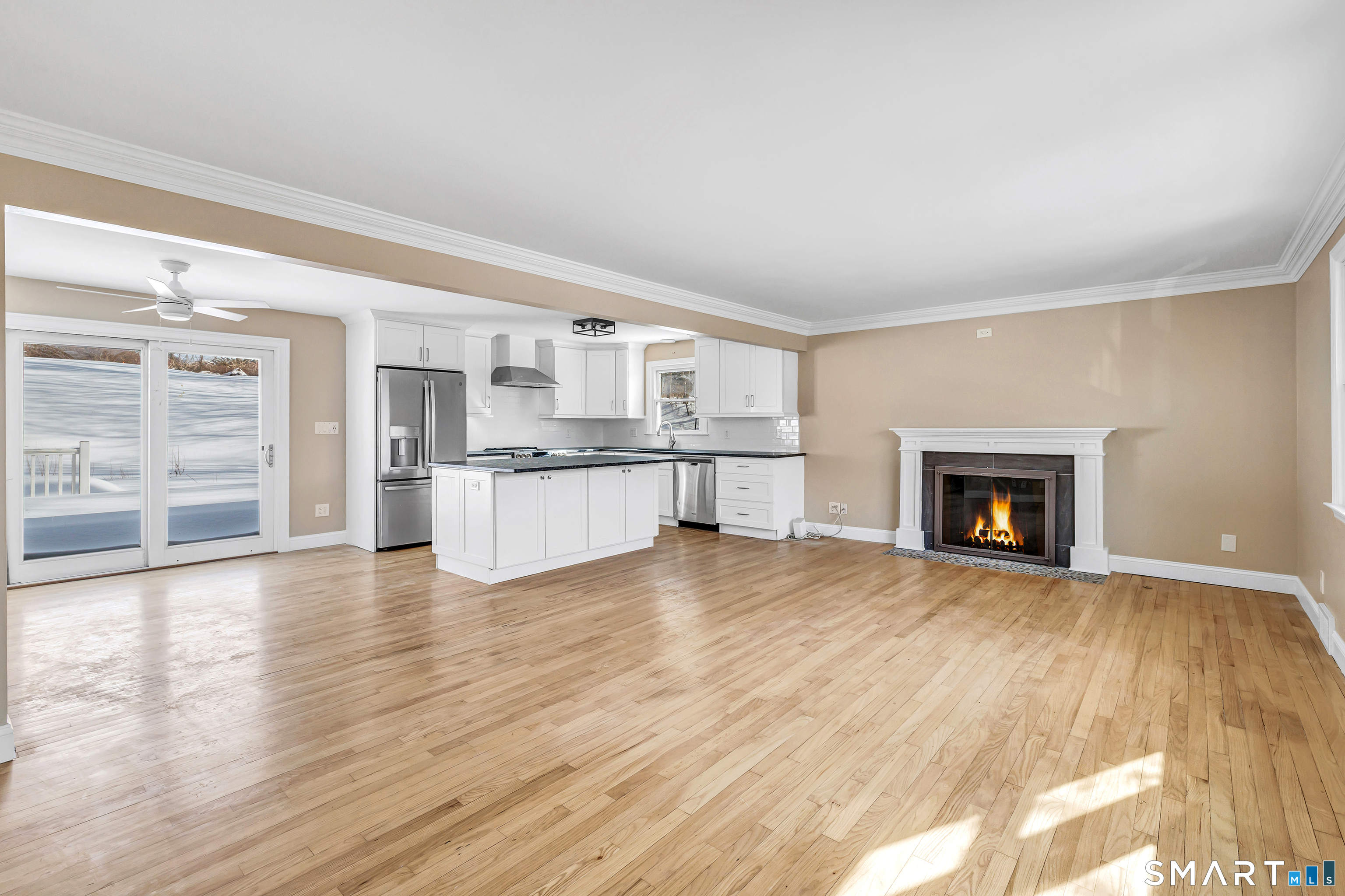 139 Walnut Tree Hill Road Shelton, CT 06484 - Photo 2 of 25