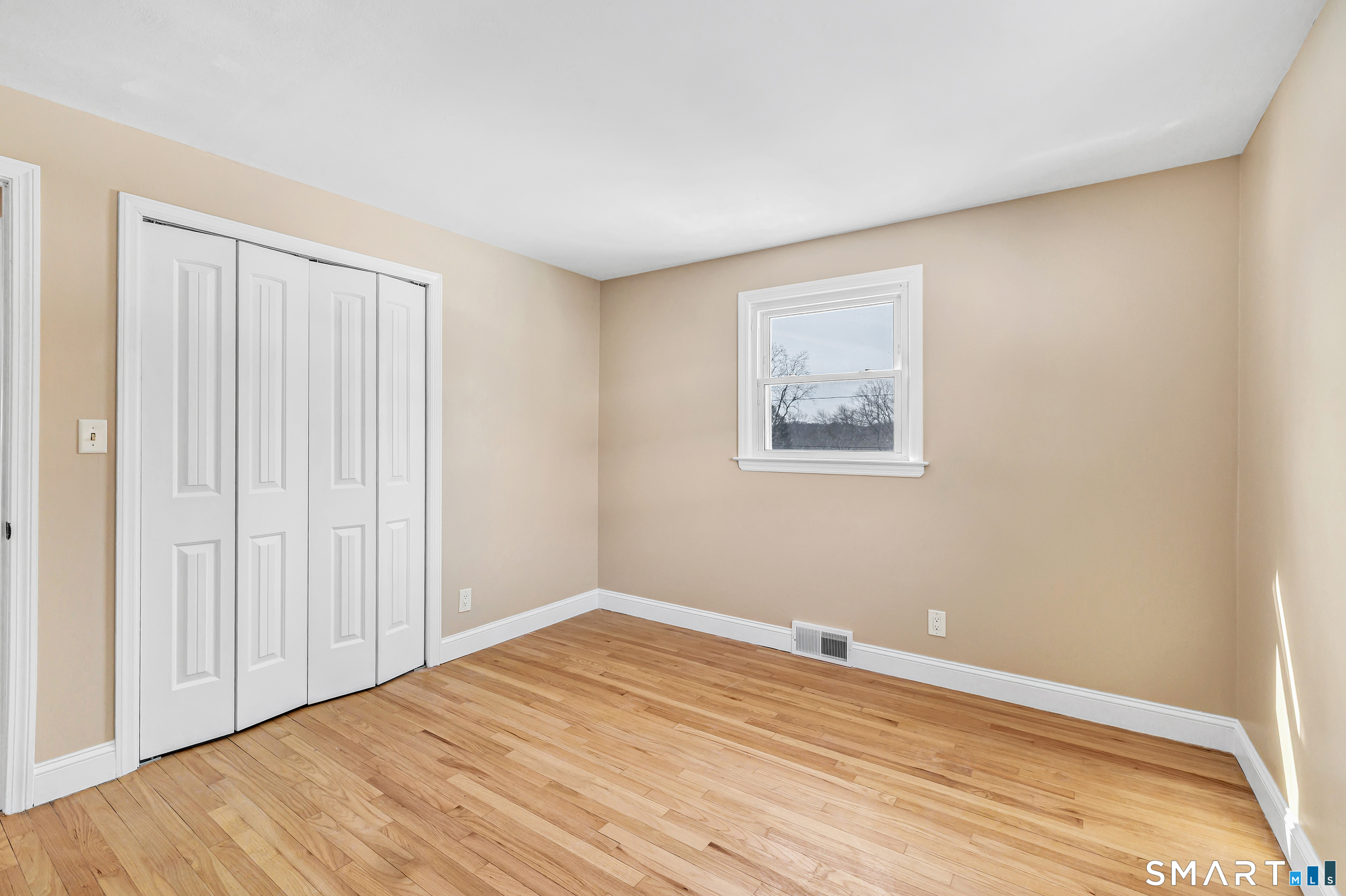 139 Walnut Tree Hill Road Shelton, CT 06484 - Photo 21 of 25