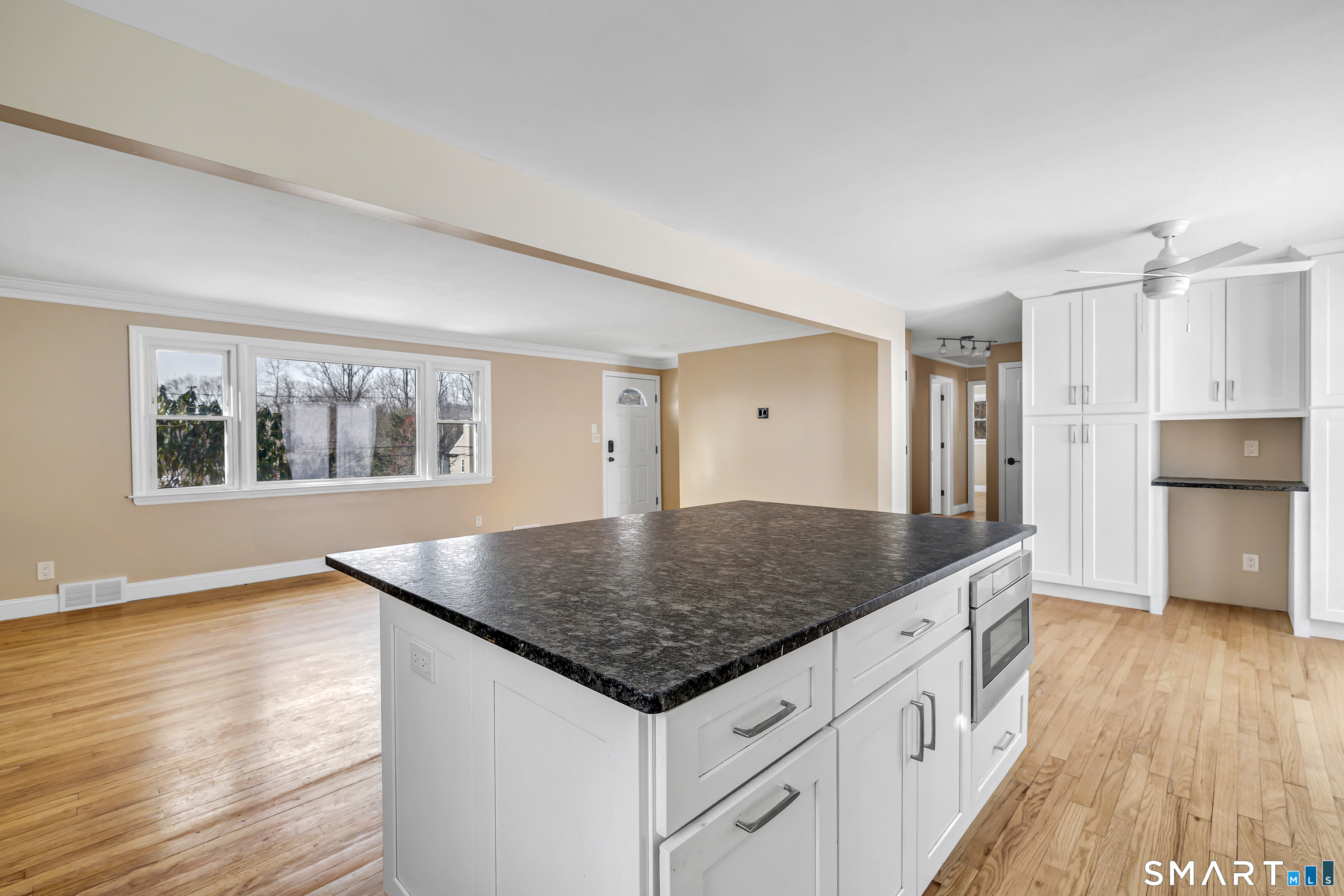 139 Walnut Tree Hill Road Shelton, CT 06484 - Photo 7 of 25