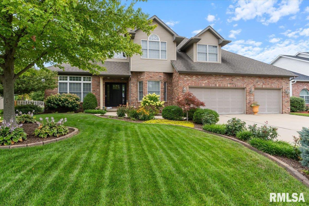 2705 Dickens Drive Springfield, IL 62711 - Photo 1 of 68