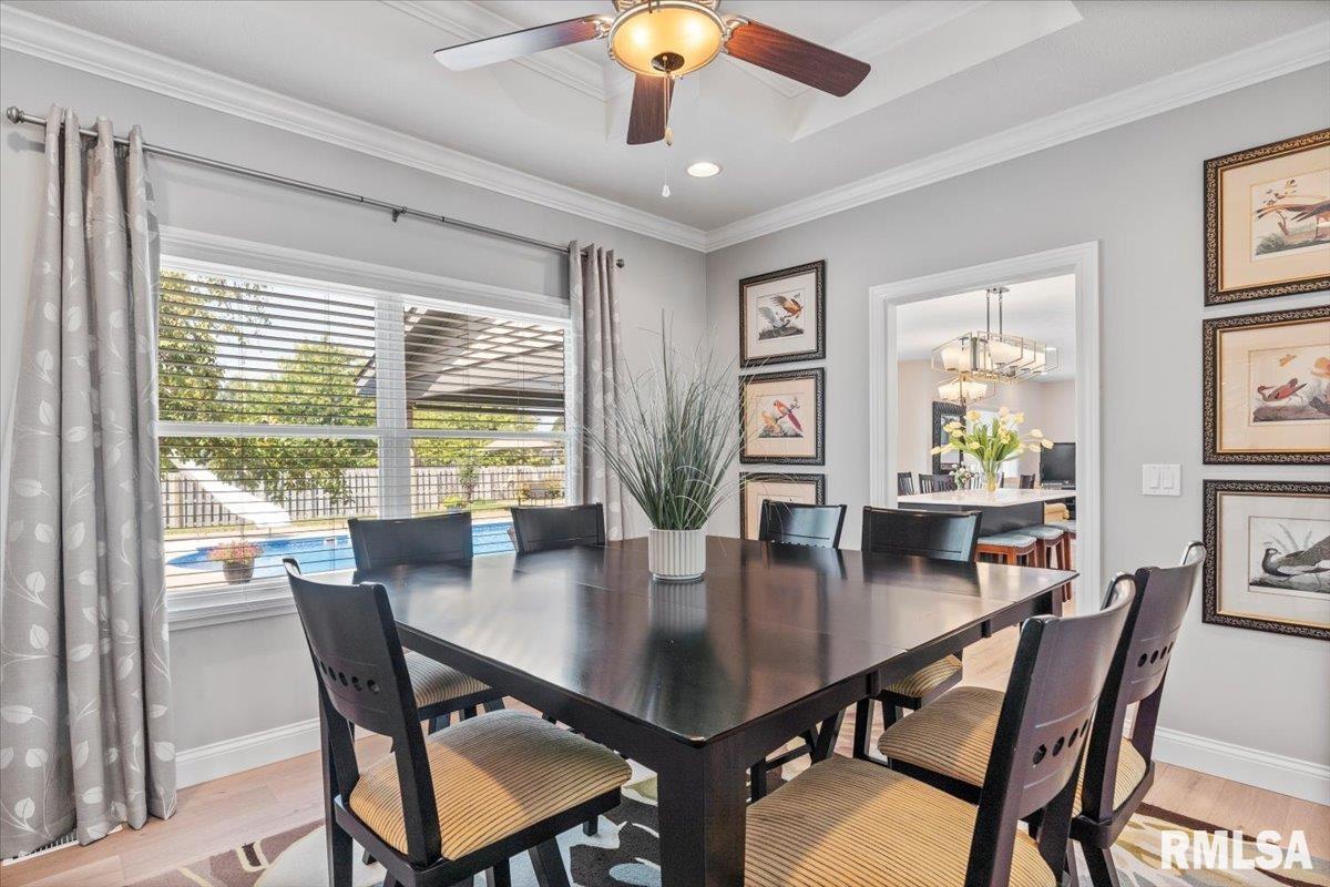 2705 Dickens Drive Springfield, IL 62711 - Photo 13 of 68