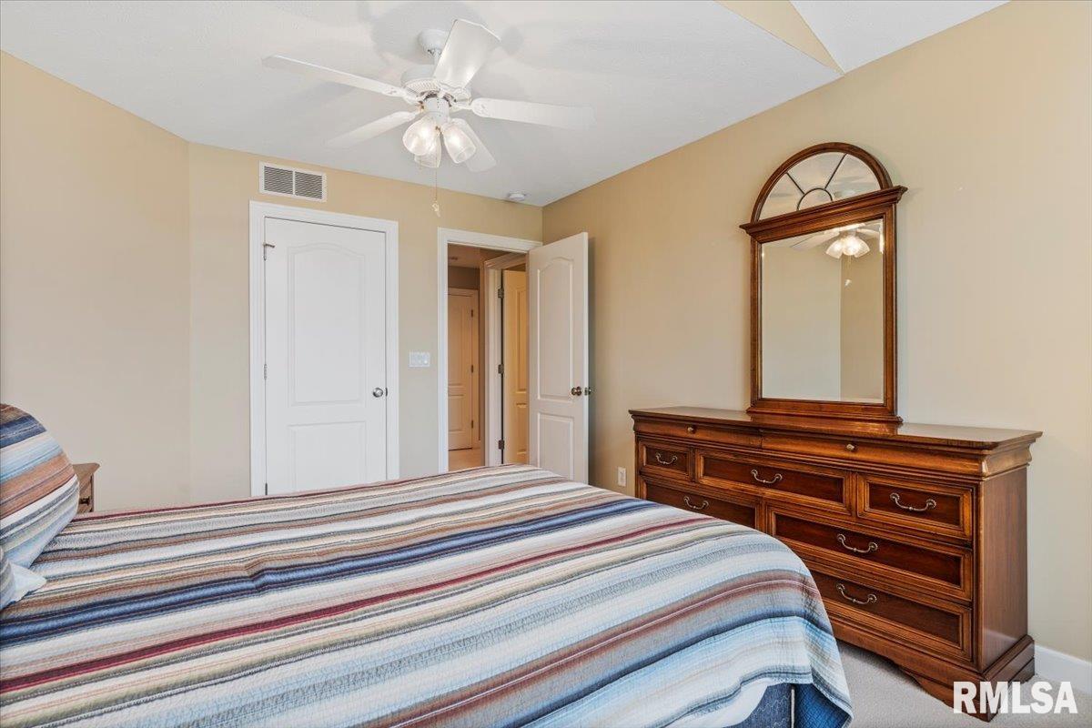 2705 Dickens Drive Springfield, IL 62711 - Photo 35 of 68