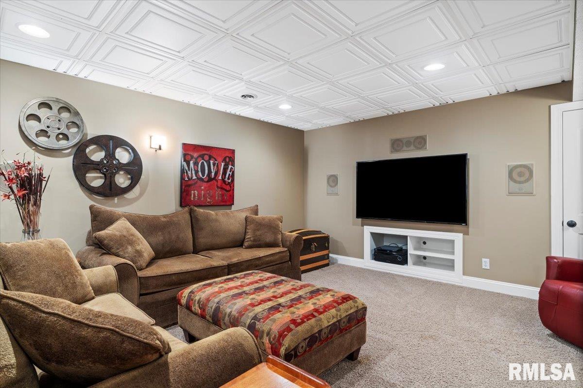 2705 Dickens Drive Springfield, IL 62711 - Photo 46 of 68