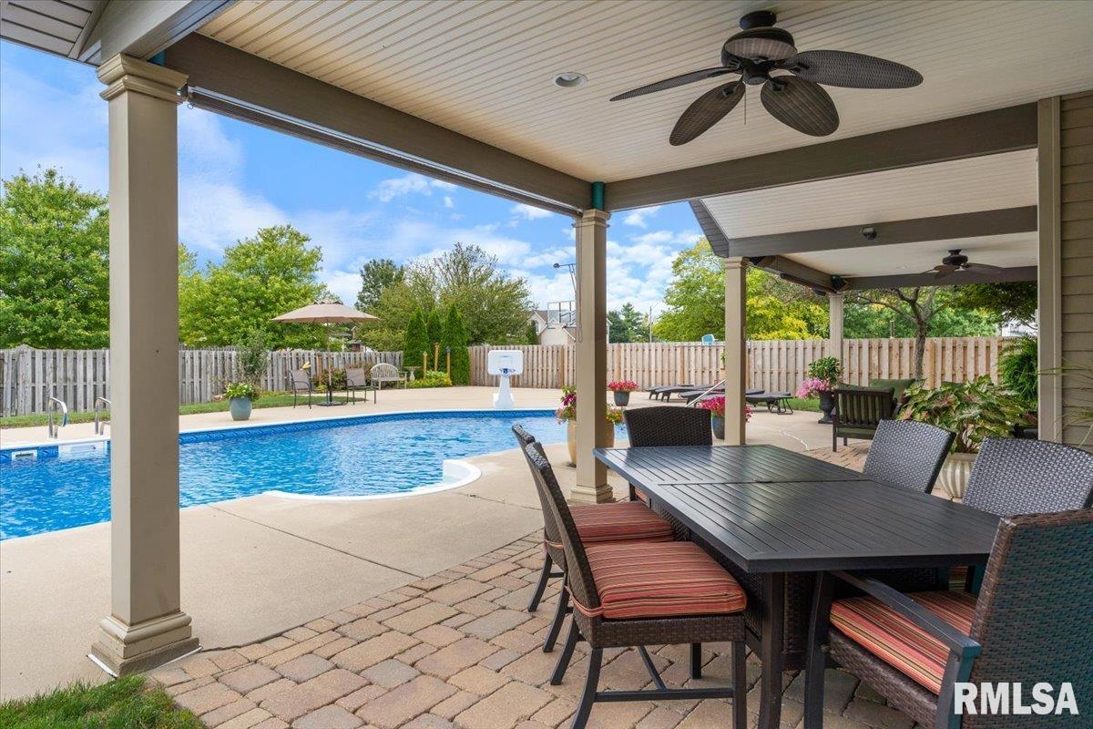 2705 Dickens Drive Springfield, IL 62711 - Photo 49 of 68