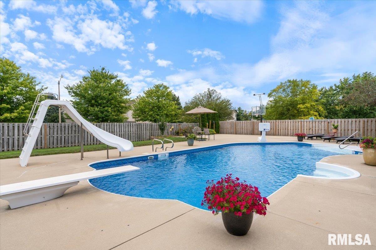 2705 Dickens Drive Springfield, IL 62711 - Photo 53 of 68