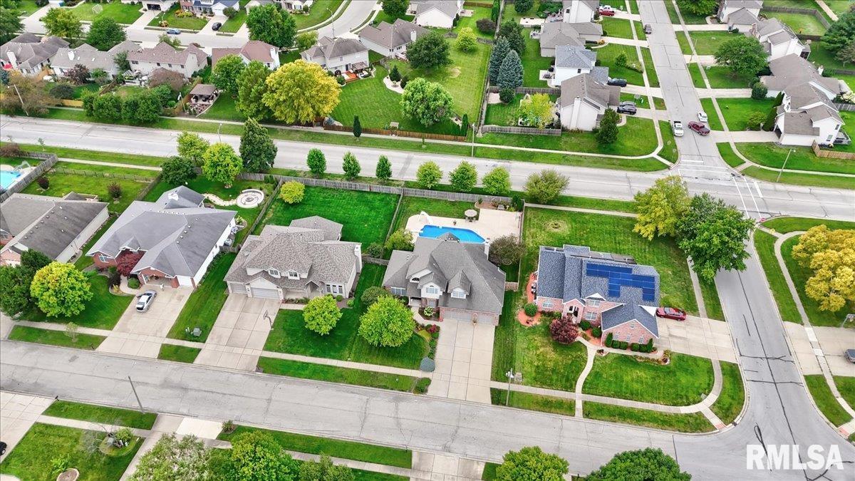 2705 Dickens Drive Springfield, IL 62711 - Photo 6 of 68