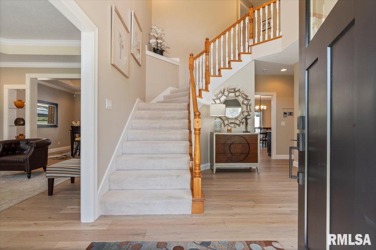 2705 Dickens Drive Springfield, IL 62711 - Photo 7 of 68