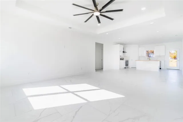 $290,000 | 101 Baker B Ranch Road, Trinidad, TX 75163