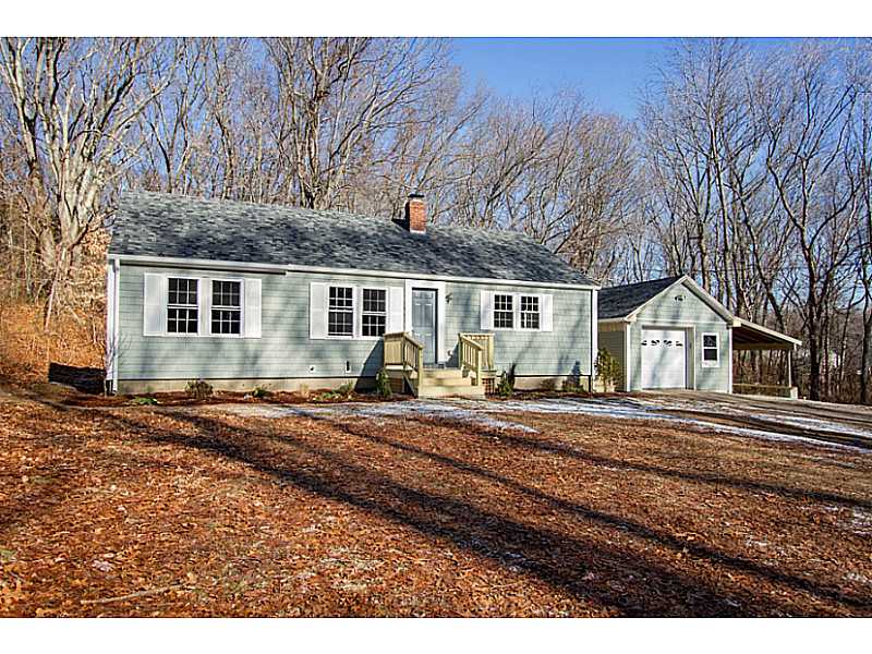 1055 Middle Road East Greenwich, RI 02818 - Photo 1 of 12 Exterior Front.