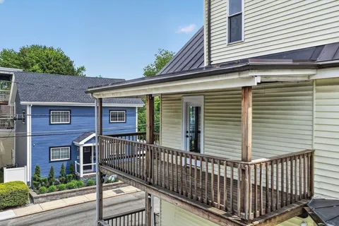 $2,700,000 | 29 Hanson Street, Somerville, MA 02143