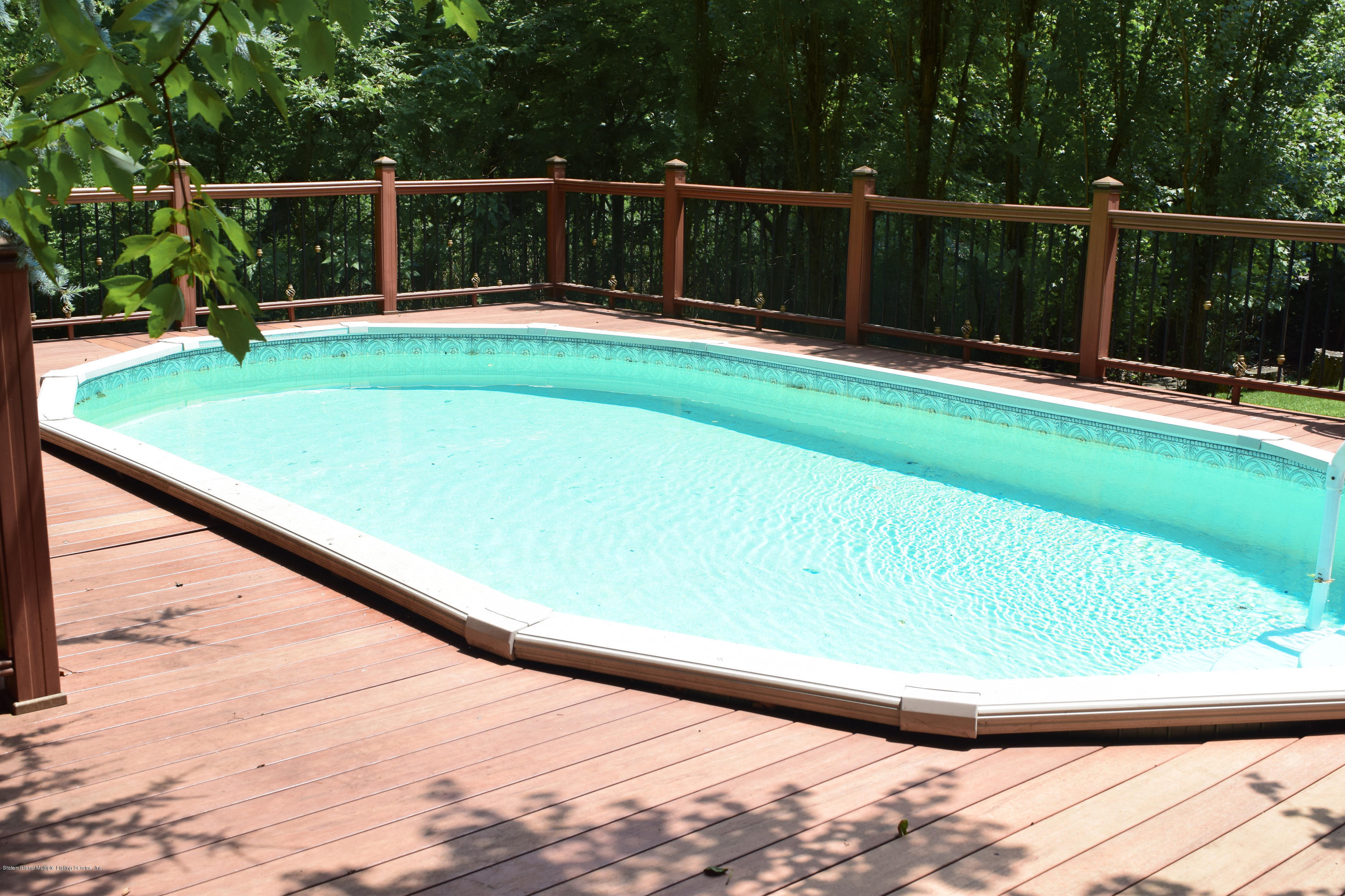 337 St George Road Staten Island, NY 10306 - Photo 19 of 20 Pool