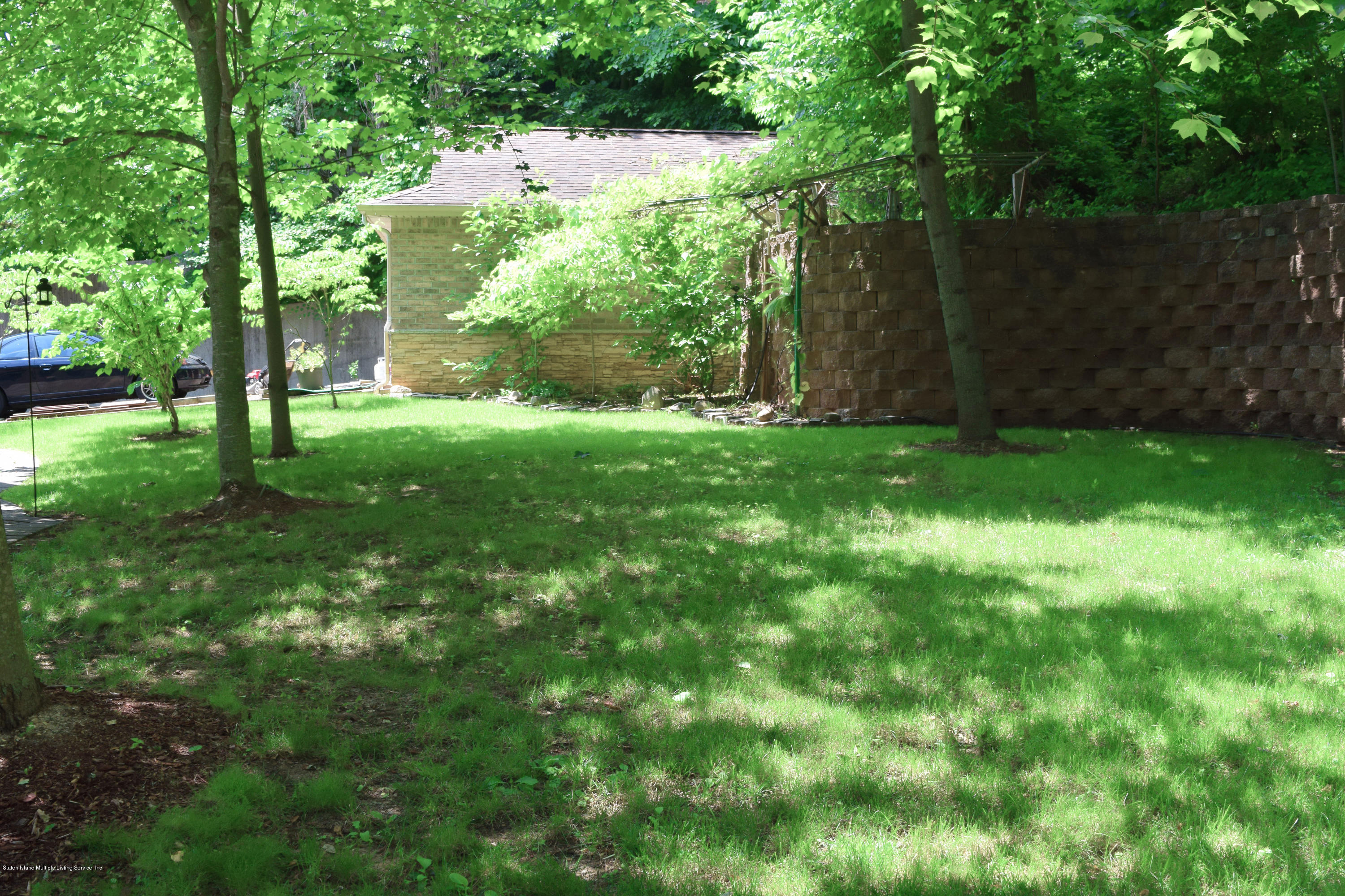 337 St George Road Staten Island, NY 10306 - Photo 20 of 20 Yard