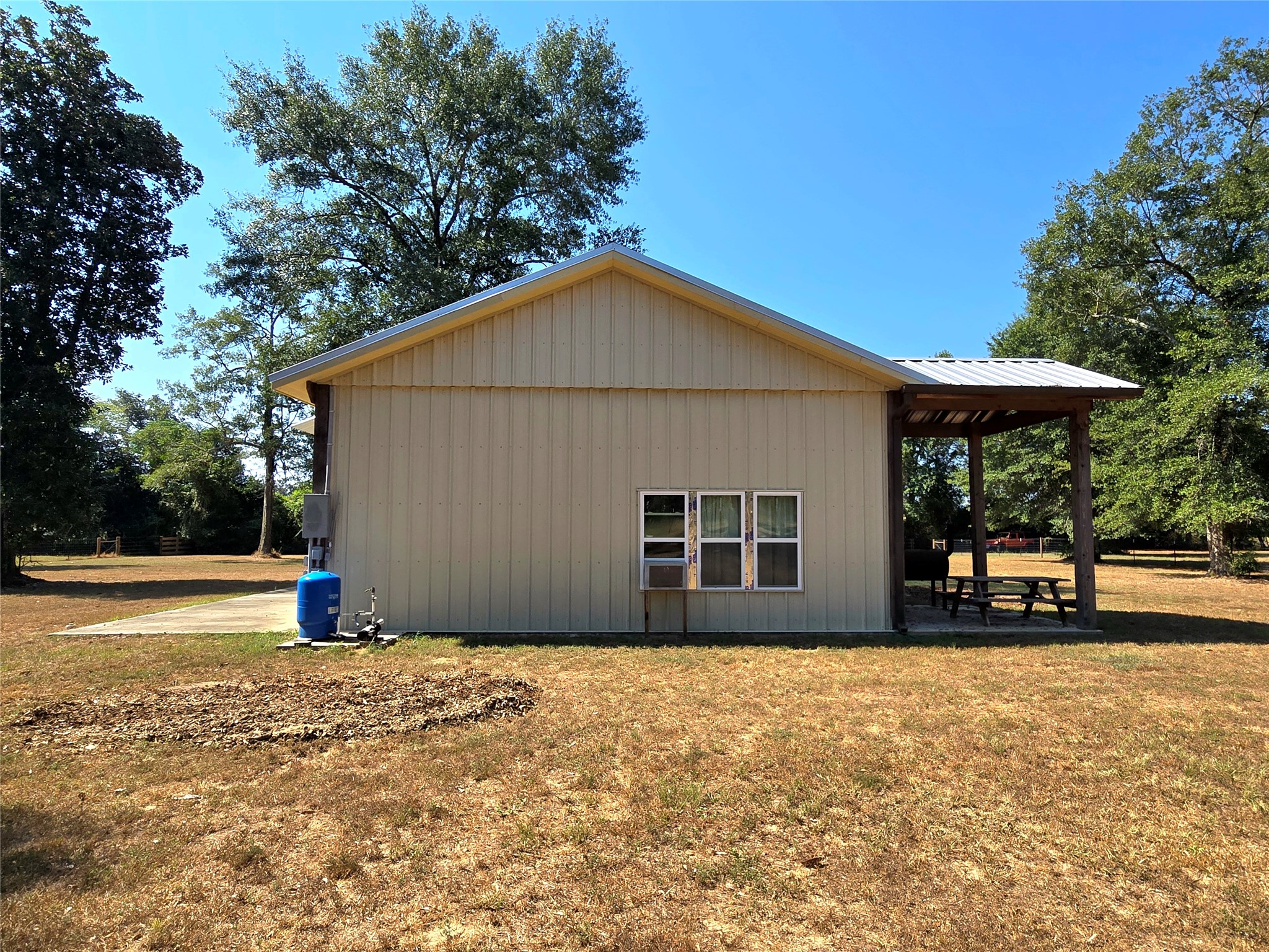 251 Everitt Road Cleveland, TX 77328 - Photo 12 of 43 Gallery Image 12