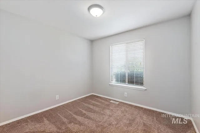 $410,000 | 931 North Maple Creek Avenue, Meridian, ID 83642