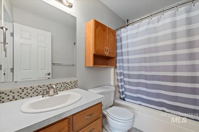 $410,000 | 931 North Maple Creek Avenue, Meridian, ID 83642