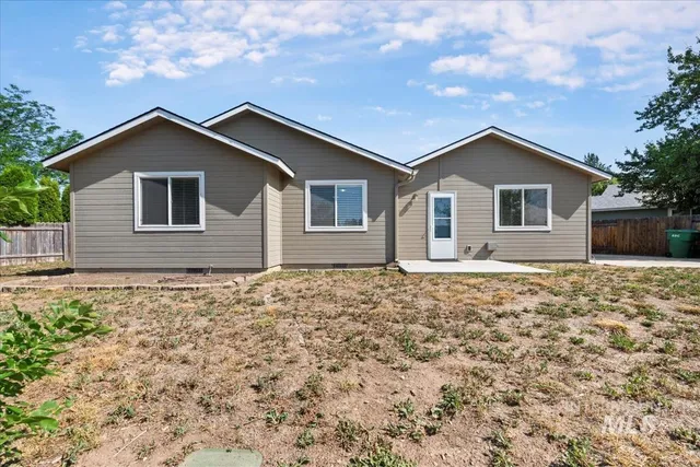 $410,000 | 931 North Maple Creek Avenue, Meridian, ID 83642