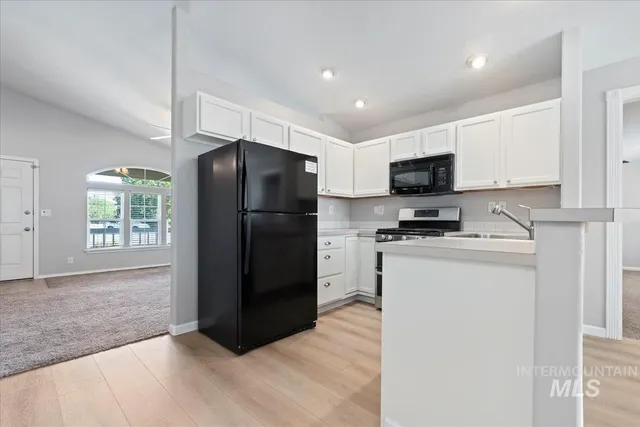 $410,000 | 931 North Maple Creek Avenue, Meridian, ID 83642