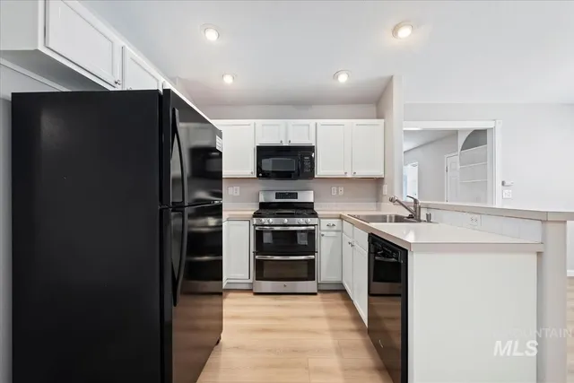 $410,000 | 931 North Maple Creek Avenue, Meridian, ID 83642