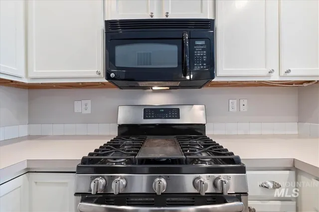 $410,000 | 931 North Maple Creek Avenue, Meridian, ID 83642