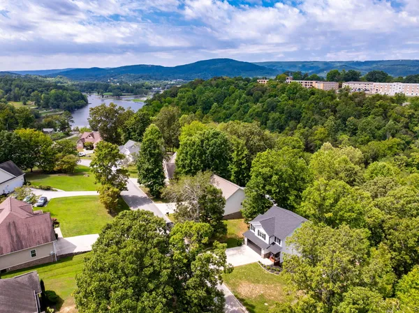 $527,900 | 199 Quail Ridge Drive, Dayton, TN 37321