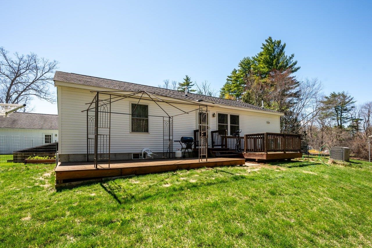 345 Stage Road Nottingham, NH 03290 - Photo 18 of 18