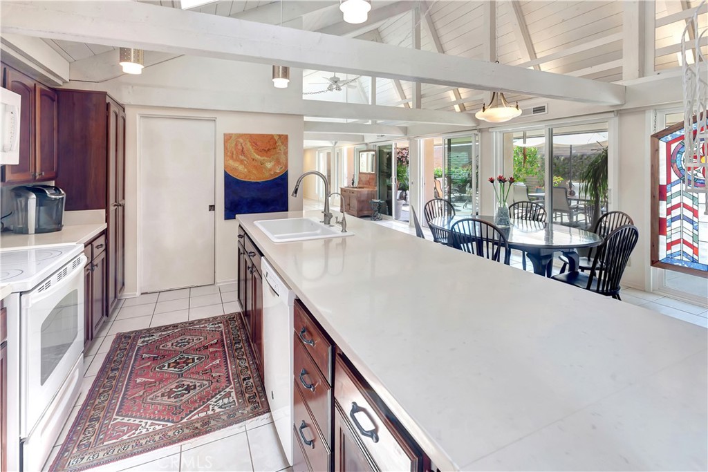 23656 Tampico Dana Point, CA 92629 - Photo 5 of 31