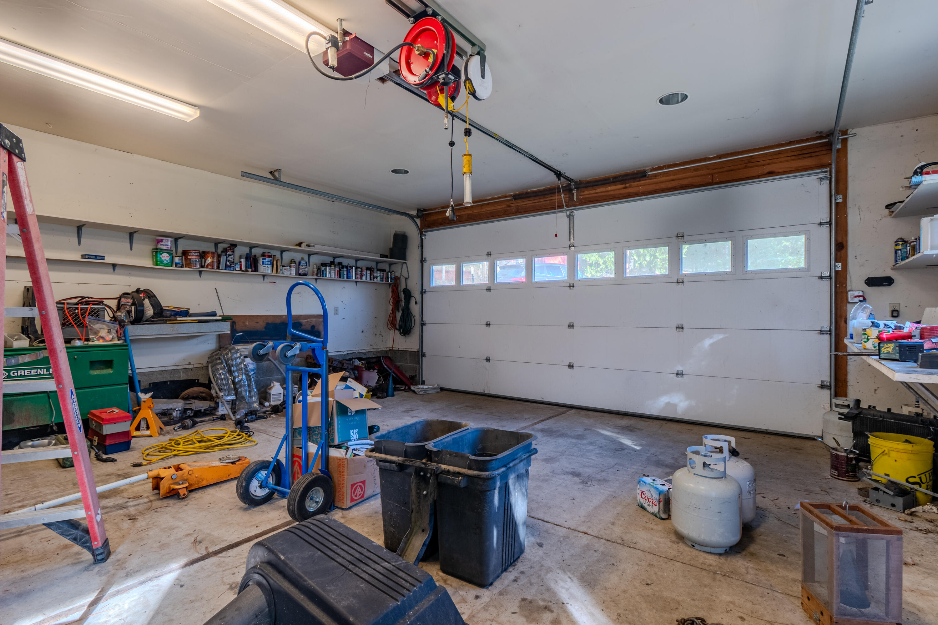 10950 Ramsey Road Gold Hill, OR 97525 - Photo 32 of 59 Interior garage