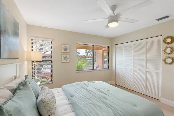 $3,700 | 3887 Catalina Drive, Bradenton, FL 34210