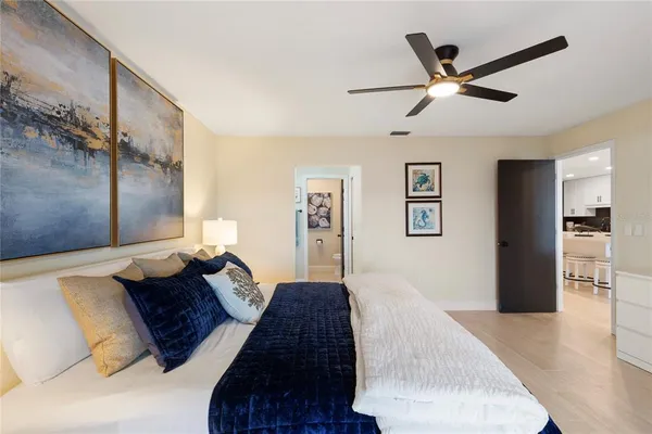 $3,700 | 3887 Catalina Drive, Bradenton, FL 34210