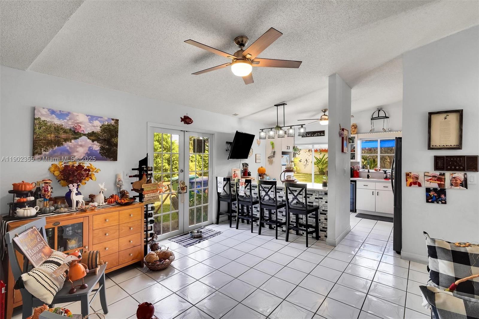 11035 Southwest 148th Place Miami, FL 33196 - Photo 16 of 48