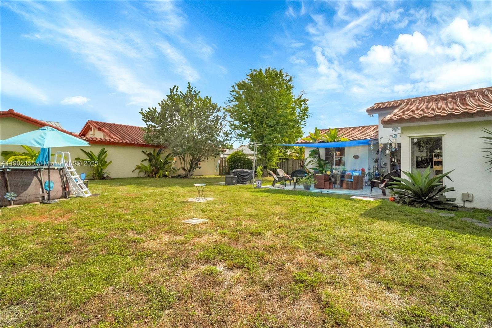 11035 Southwest 148th Place Miami, FL 33196 - Photo 43 of 48