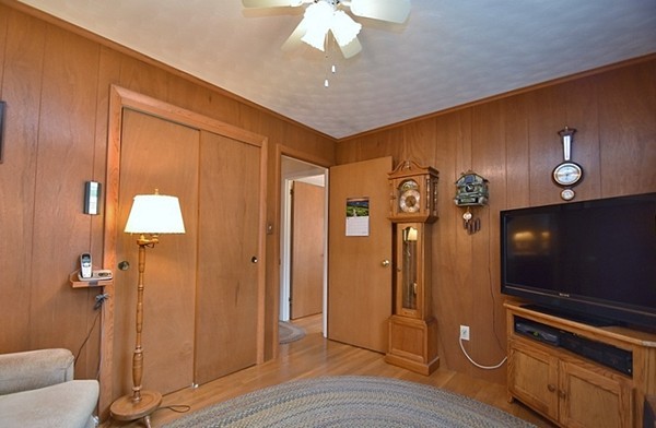 29 Ferncroft Road Shrewsbury, MA 01545 - Photo 14 of 17 Gallery Image 14