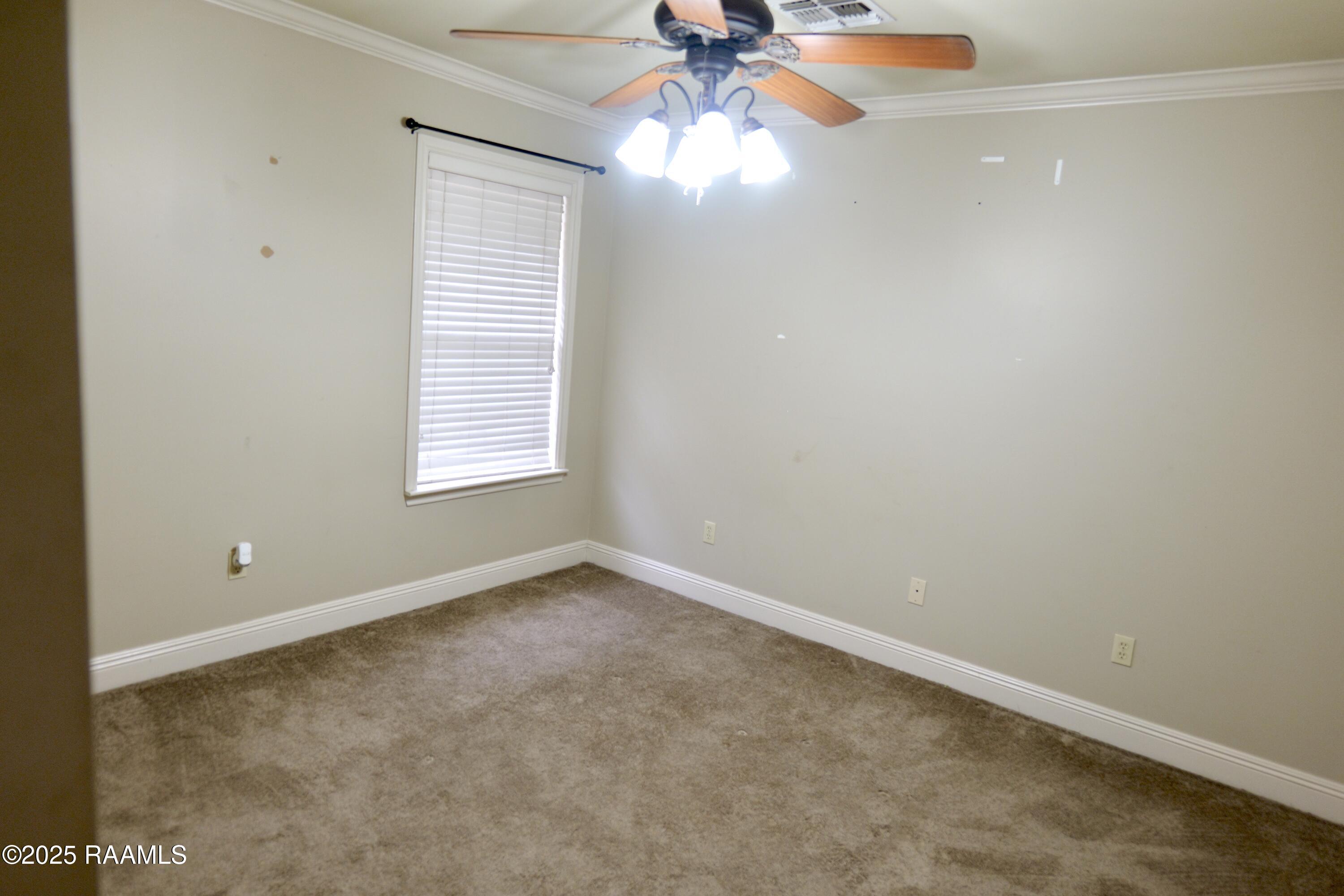 201 Camino Real Road, Unit B Lafayette, LA 70503 - Photo 9 of 13 Bedroom 3