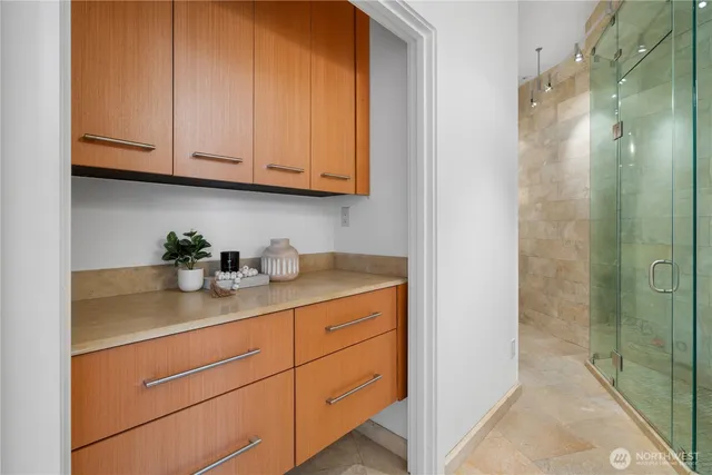 $1,399,999 | 303 East Pike Street, Unit PH1, Seattle, WA 98122