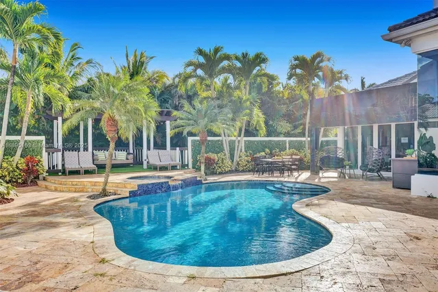 $2,480,000 | 11400 Northwest 7th Street, Plantation, FL 33325