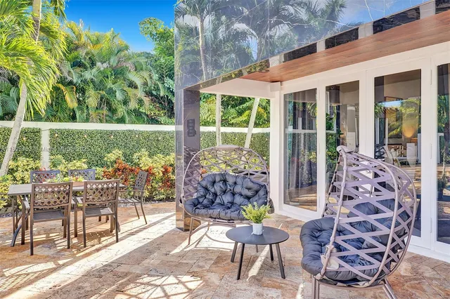 $2,480,000 | 11400 Northwest 7th Street, Plantation, FL 33325