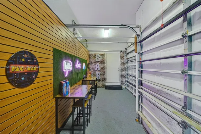 $2,480,000 | 11400 Northwest 7th Street, Plantation, FL 33325