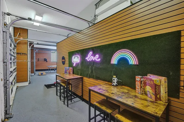 $2,480,000 | 11400 Northwest 7th Street, Plantation, FL 33325