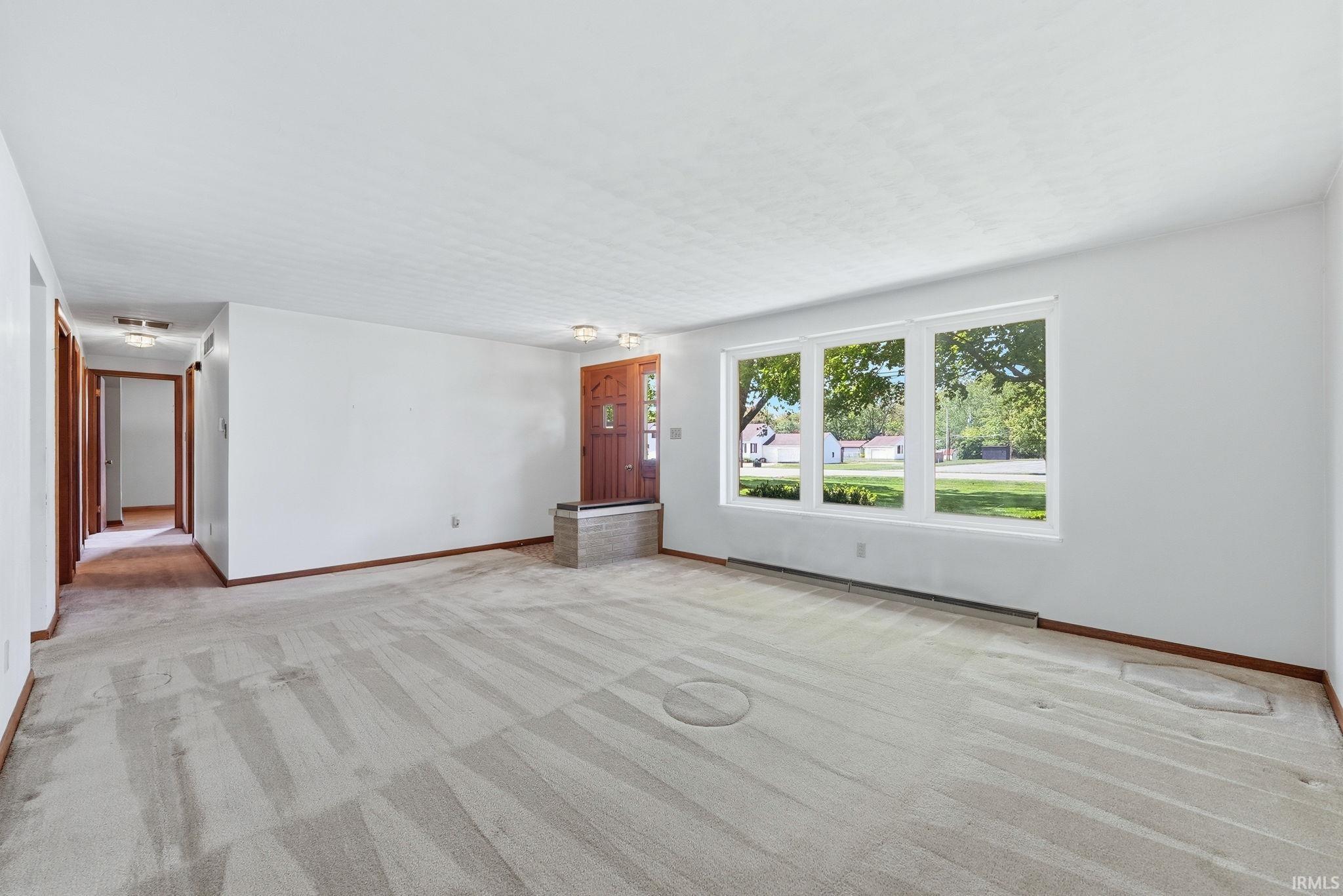 2710 Reed Road Fort Wayne, IN 46815 - Photo 6 of 34