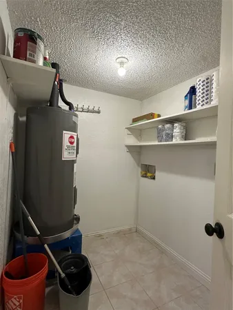 $69,000 | 8250 Park Pl Boulevard, Unit 303, Houston, TX 77017