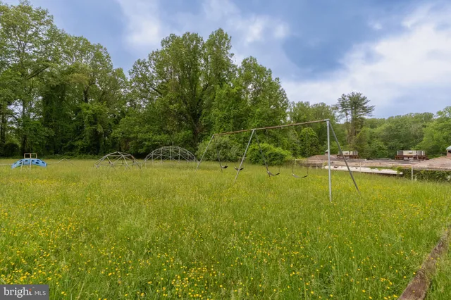 a view of an outdoor space and a yard