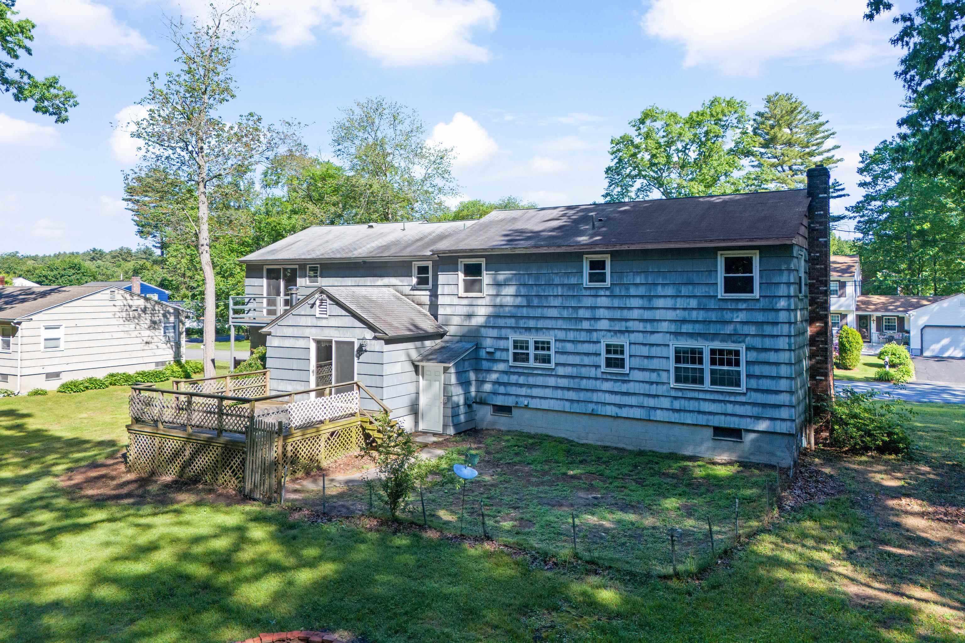 20 Garrison Road Salem, NH 03079 - Photo 6 of 59