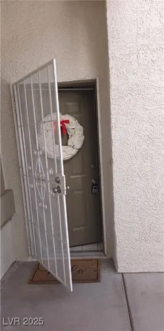 $240,000 | 346 Seine Way, Henderson, NV 89014