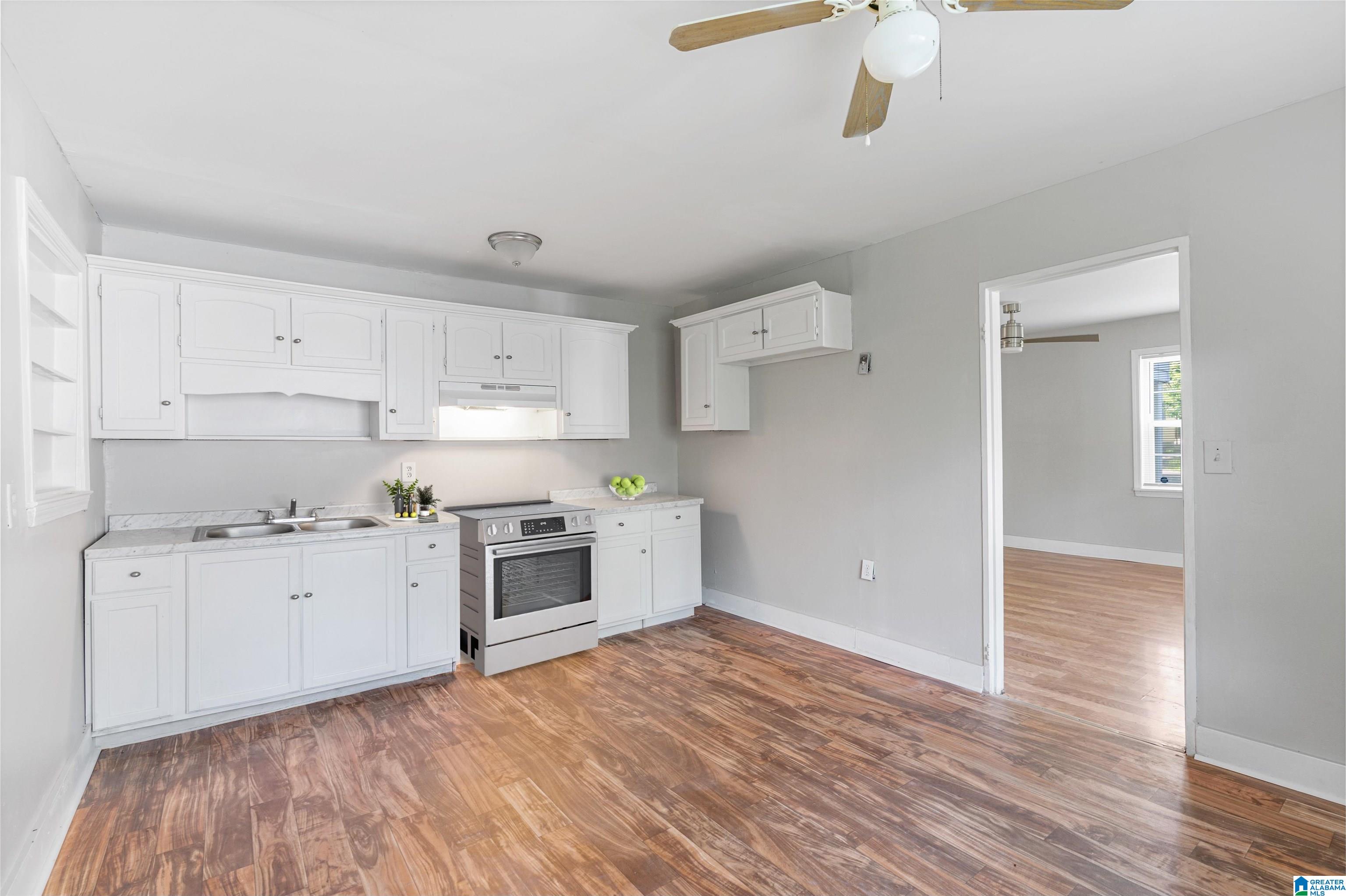 712 40th Street Fairfield, AL 35064 - Photo 13 of 14