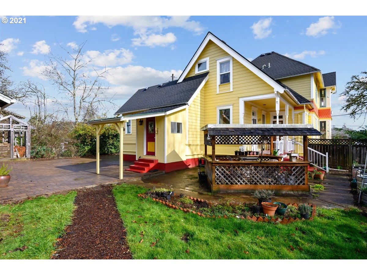 717 Southwest Levens Street Dallas, OR 97338 - Photo 28 of 32 Gallery Image 28