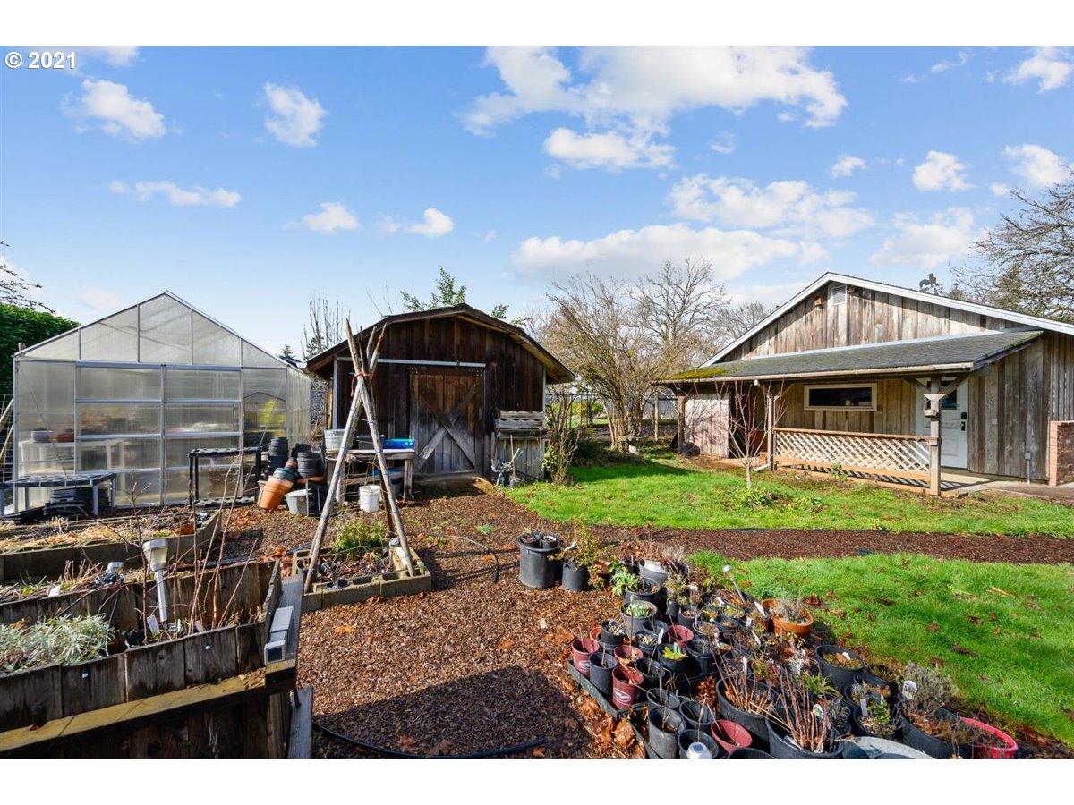717 Southwest Levens Street Dallas, OR 97338 - Photo 32 of 32 Gallery Image 32