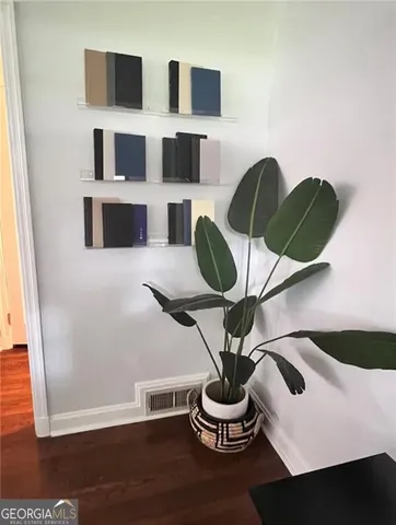 $2,950 | 976 Lindridge Drive Northeast, Atlanta, GA 30324