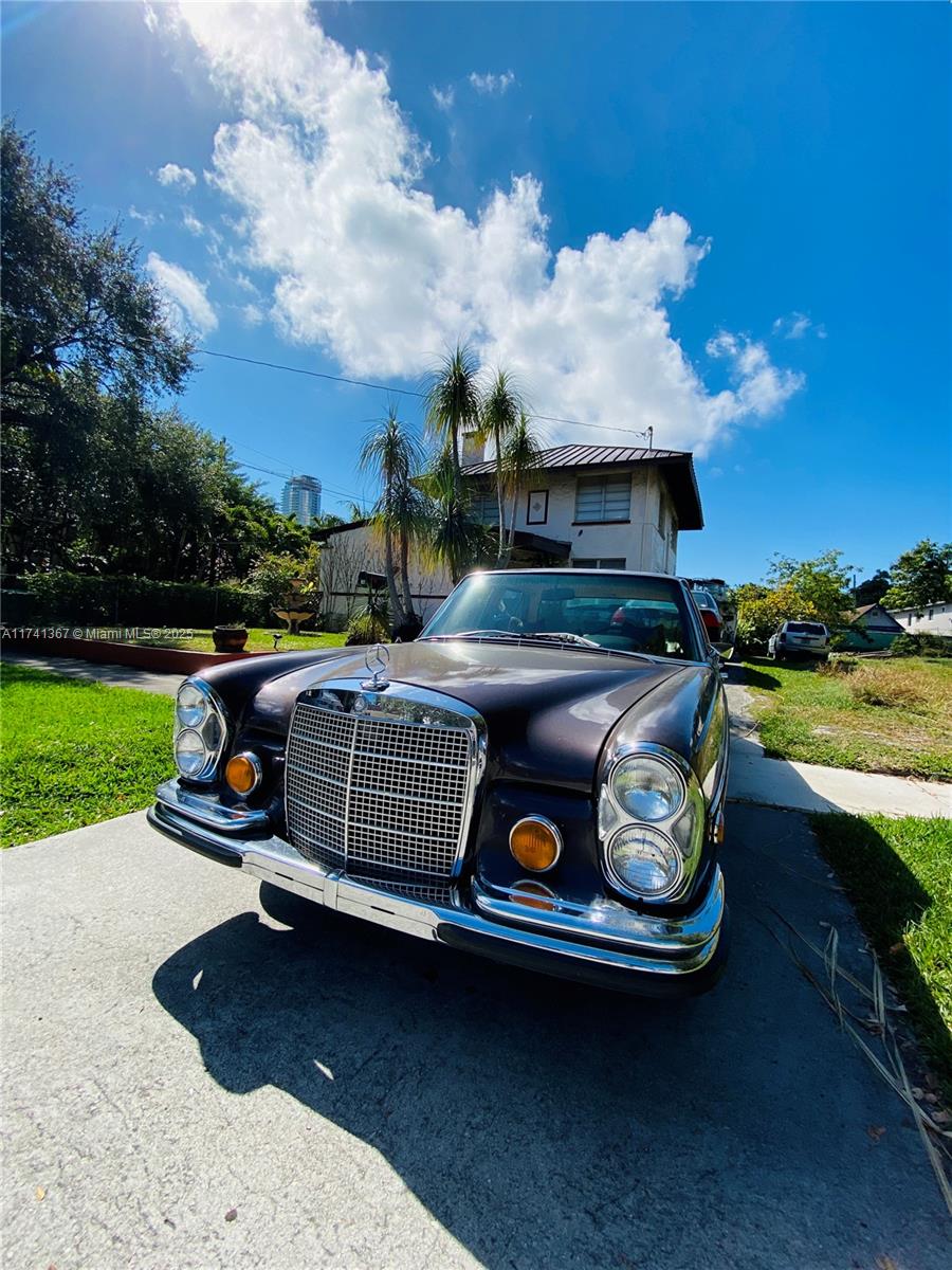 36 Southwest 20th Road Miami, FL 33129 - Photo 23 of 27 Gallery Image 23