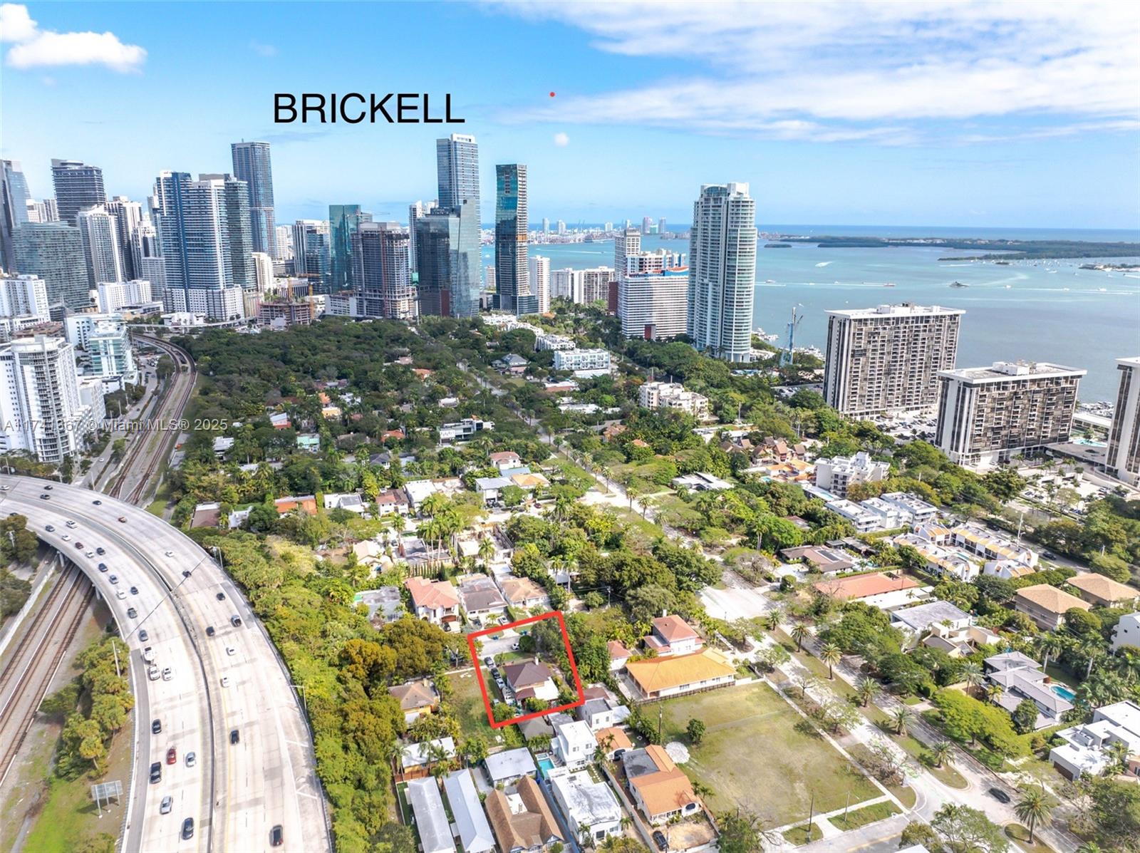 36 Southwest 20th Road Miami, FL 33129 - Photo 8 of 27 Gallery Image 8