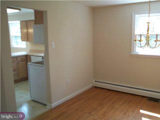 611 Kings Road Yardley, PA 19067 - Photo 3 of 6 Gallery Image 3